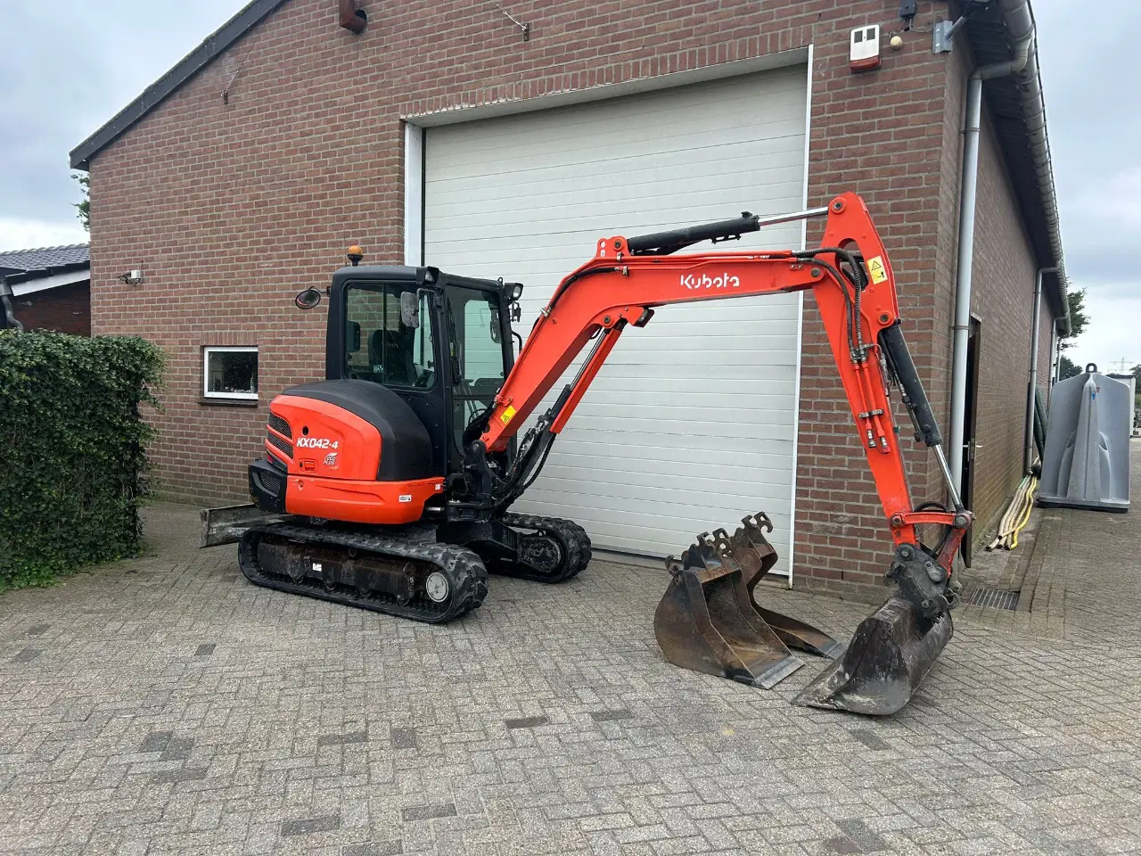Kubota KX042-4