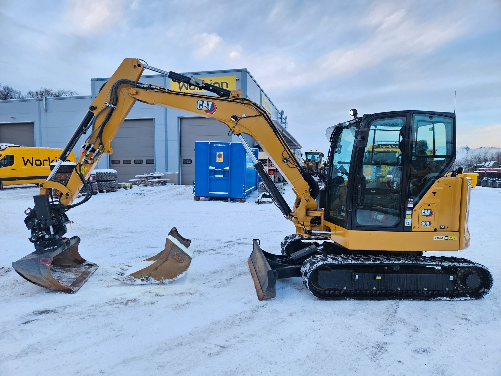 CATERPILLAR 306 CR NG