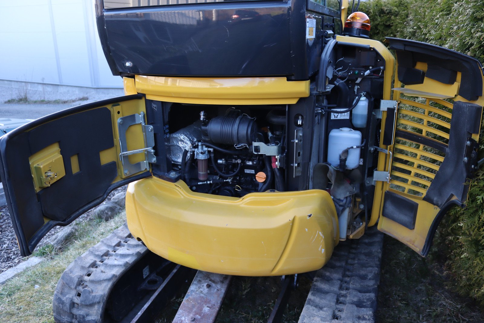 Komatsu PC26 MR-5 – Image 11