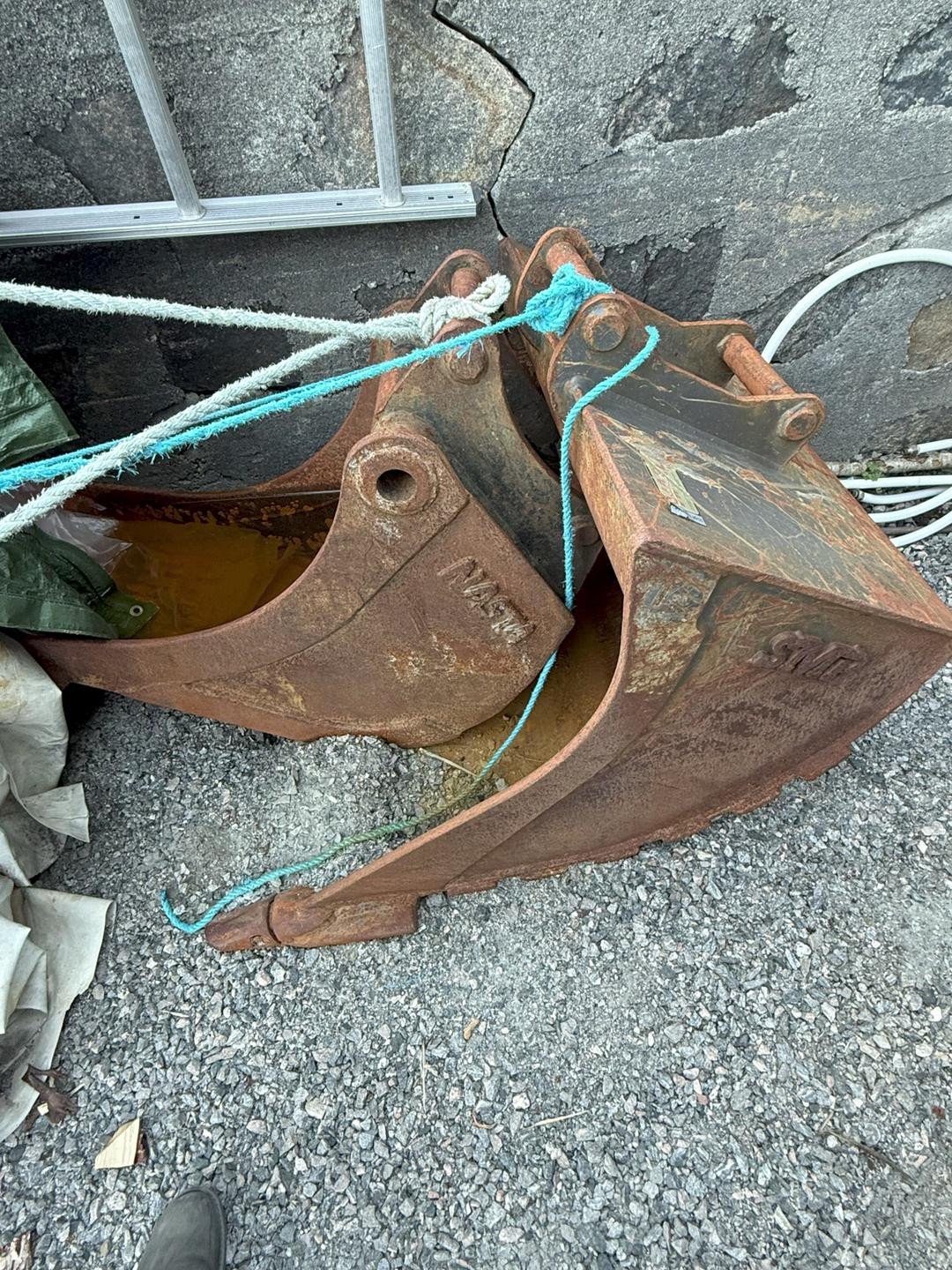 Hitachi ZX65USB-5A – Image 11