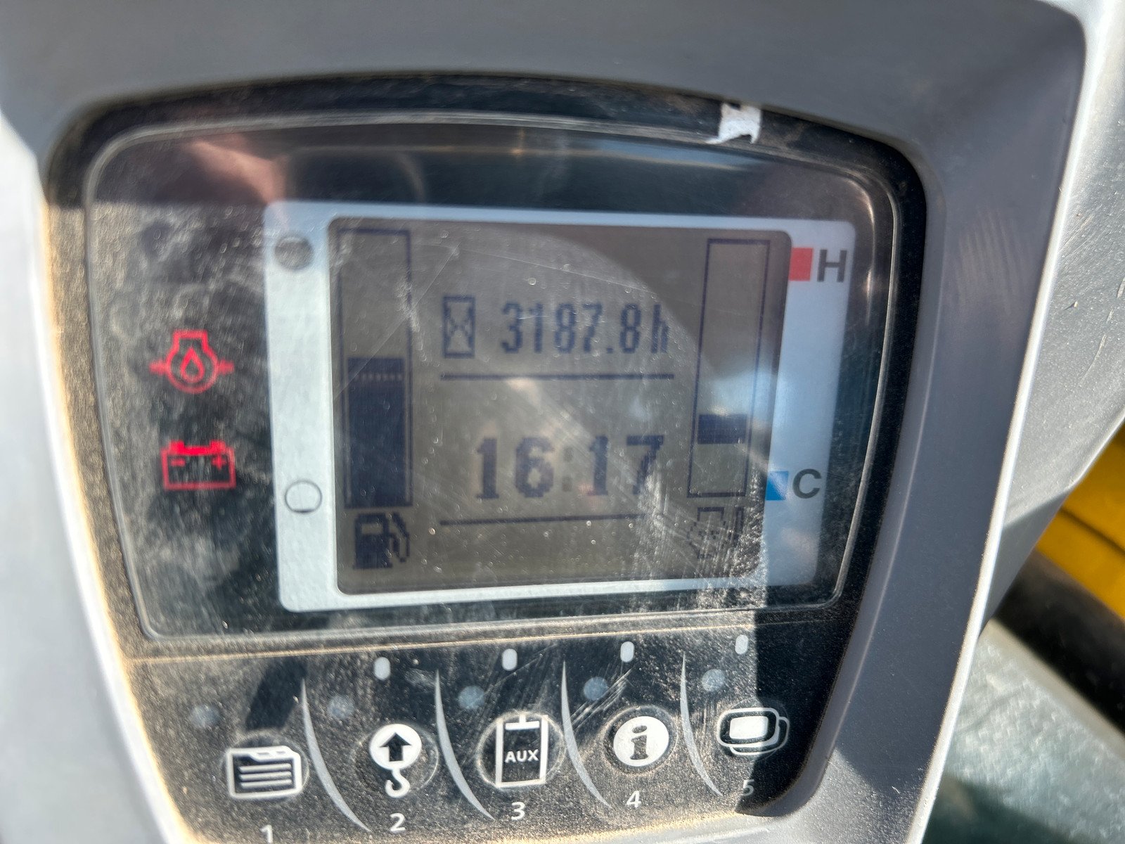 Kubota U48-4 – Image 13