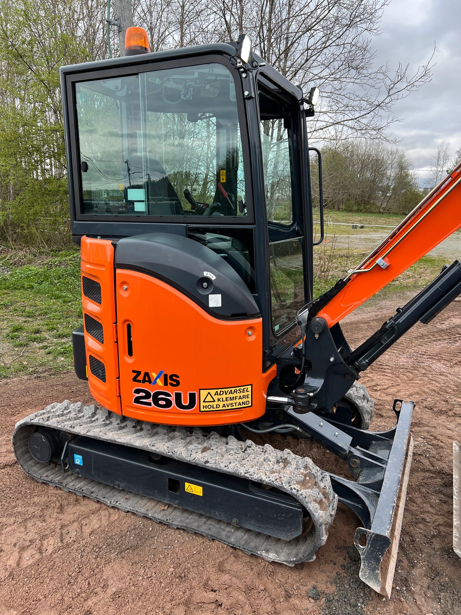 Hitachi ZX 26U-5 – Image 14