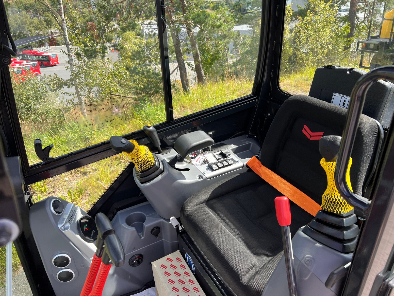 Yanmar SV15VT – Image 17