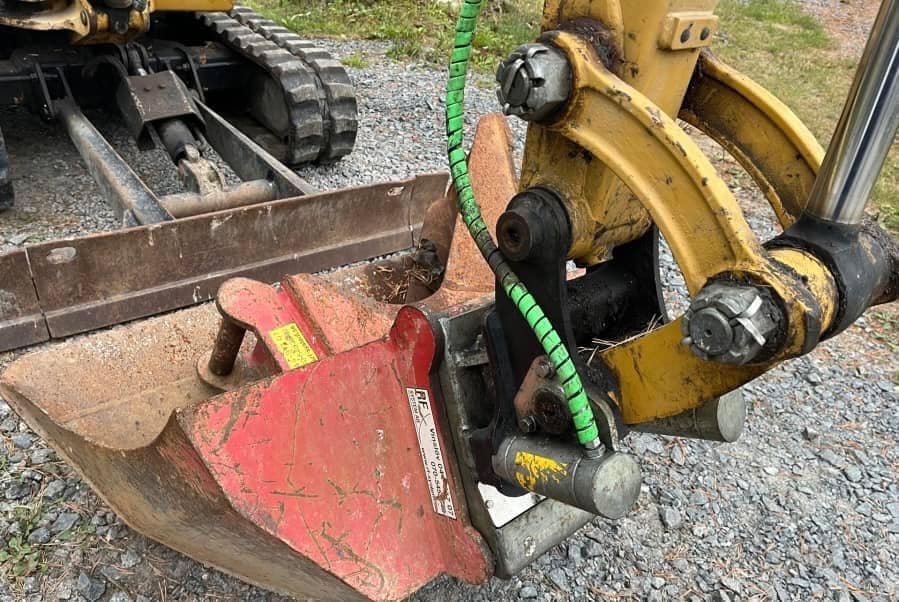 CATERPILLAR 302.2D – Image 17