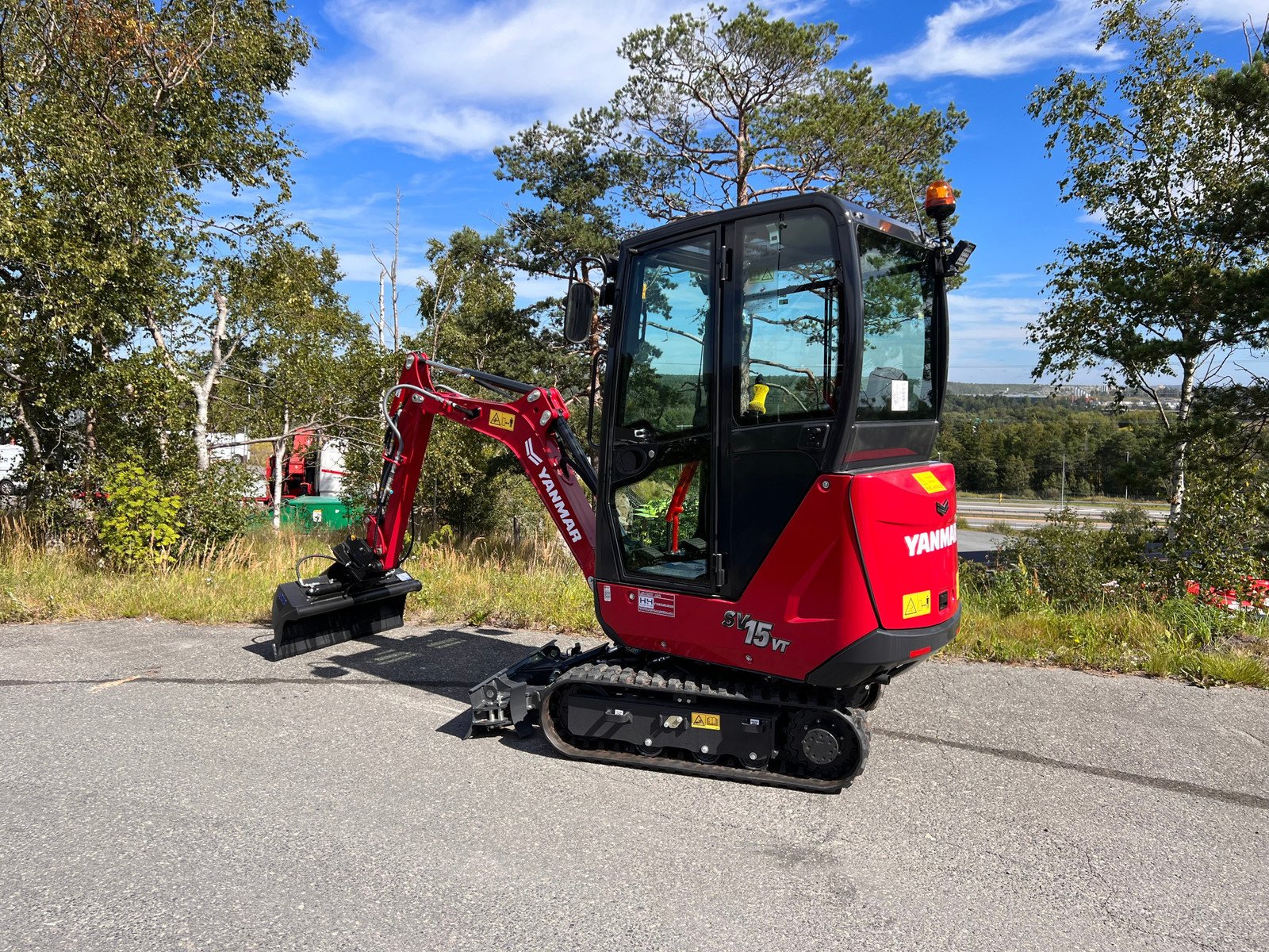 Yanmar SV15VT – Image 2