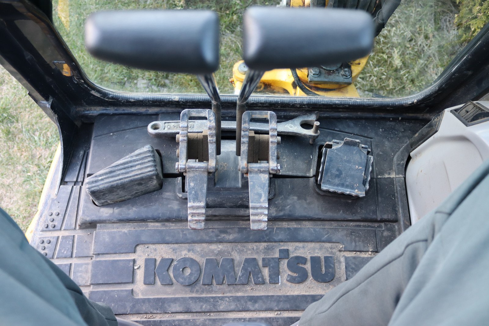 Komatsu PC26 MR-5 – Image 20