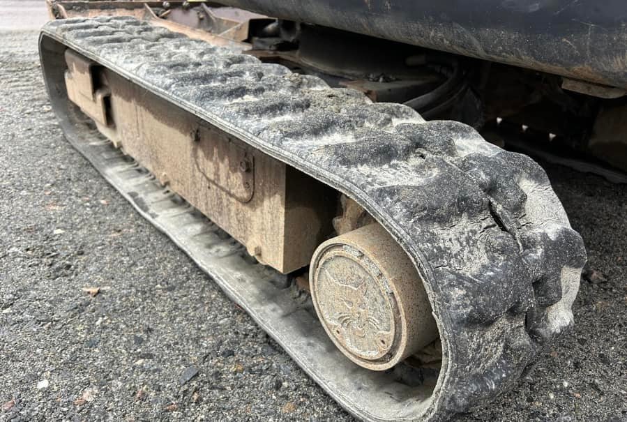 Bobcat E16 – Image 19