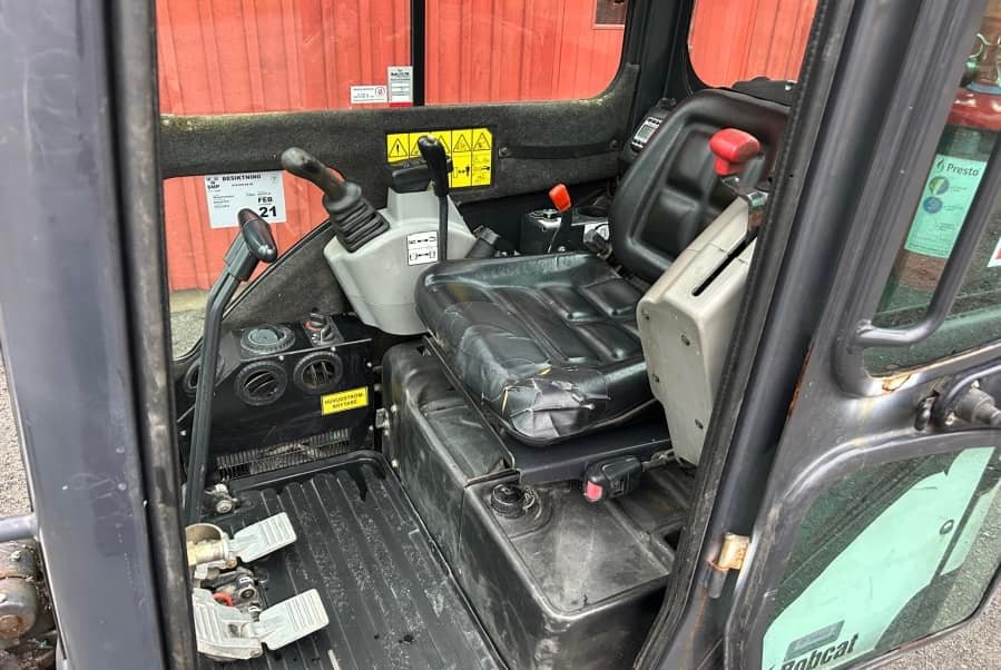 Bobcat E16 – Image 3