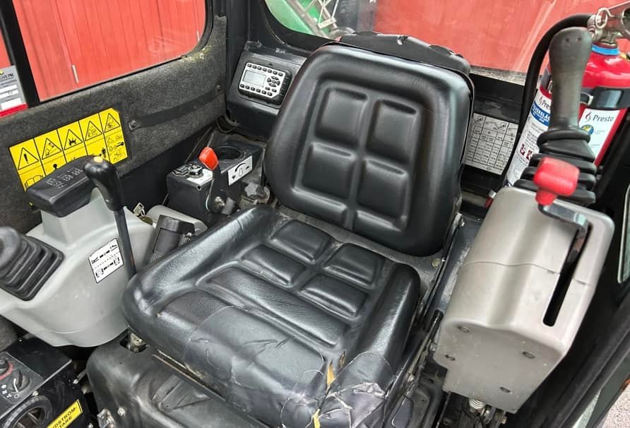 Bobcat E16 – Image 4