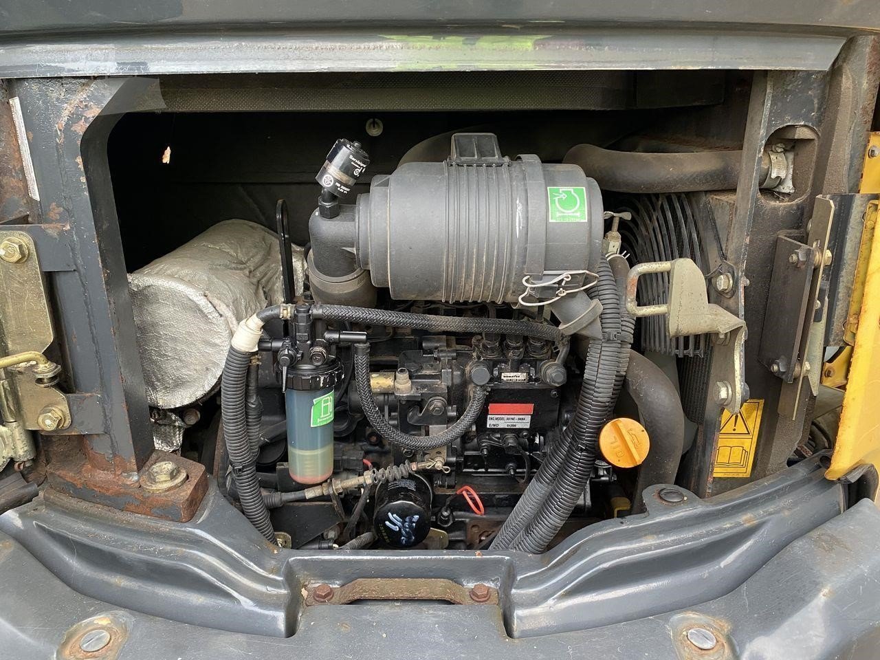 KOMATSU PC20MR-2 – Image 7