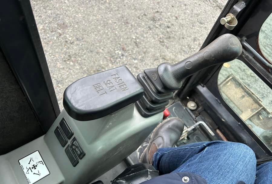 Bobcat E16 – Image 8