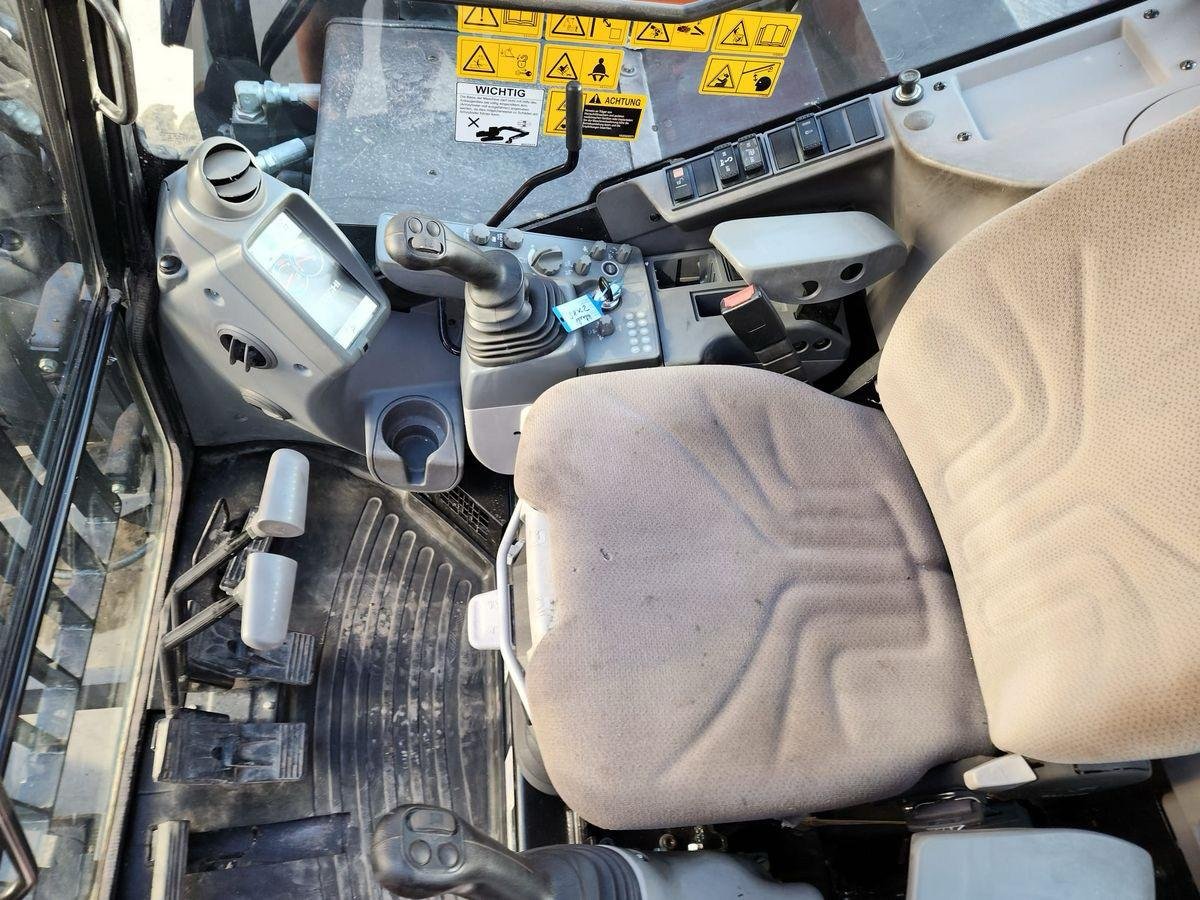 Hitachi ZX85USB-5A – Image 13