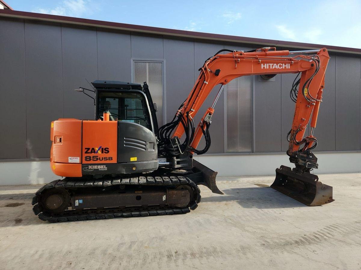 Hitachi ZX85USB-5A – Image 10