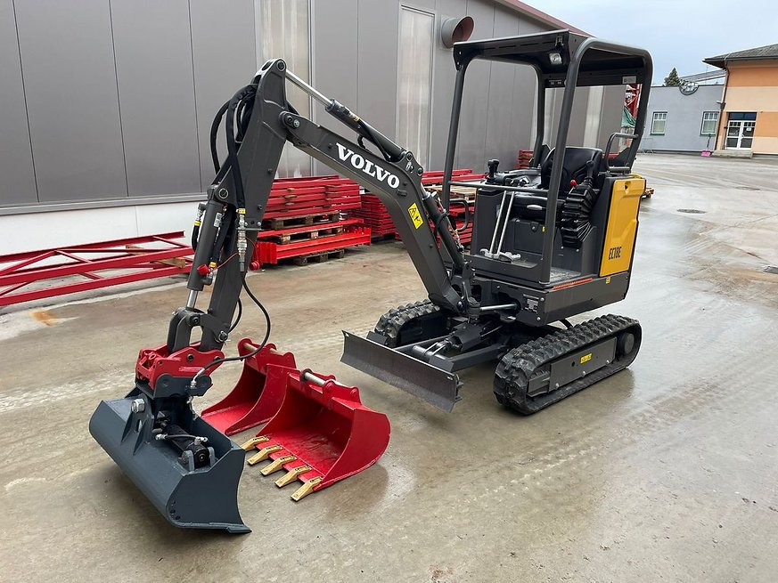 Volvo EC 18 E – Image 8