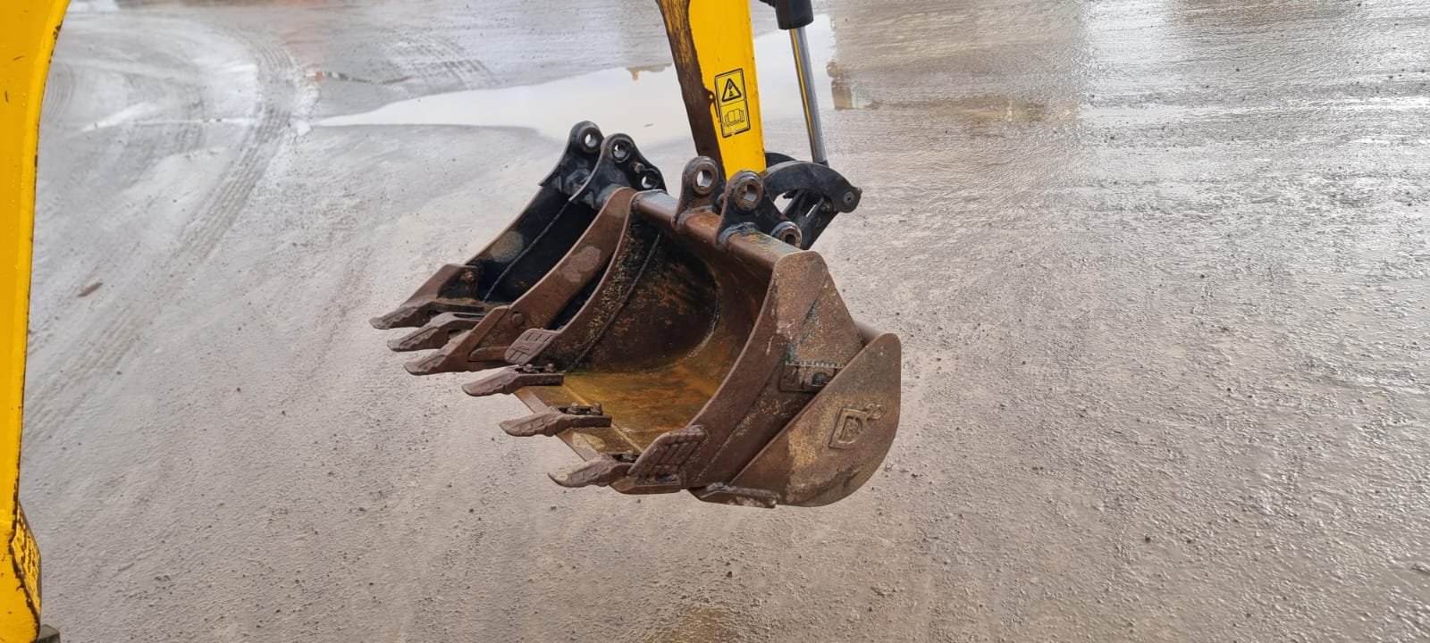 JCB 15C-1 – Image 15