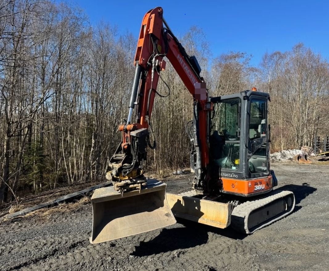 Hitachi ZX38U-6