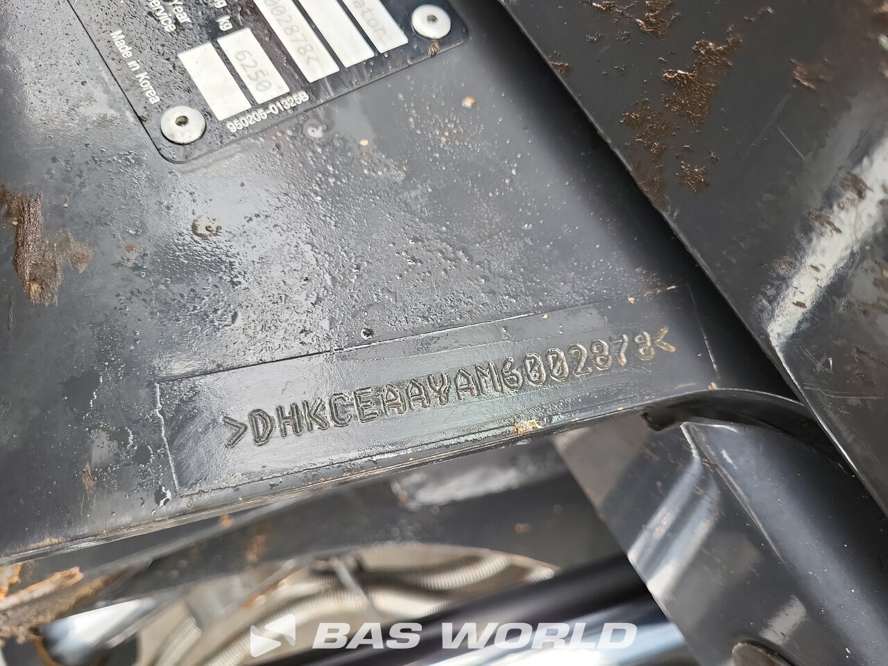 Doosan DX63-3 – Image 22